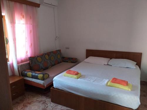 Niks Apartments