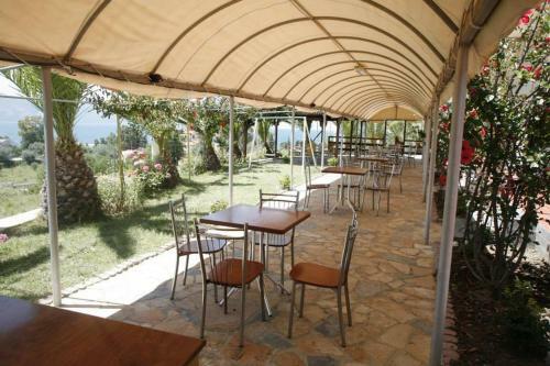 Apartamento Xhoraj Villa Radhime
