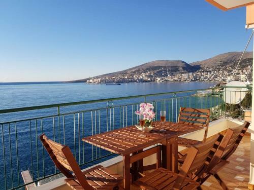 Super Star Saranda Apartment
