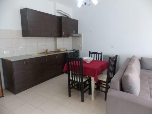 Joni Beach Apartments