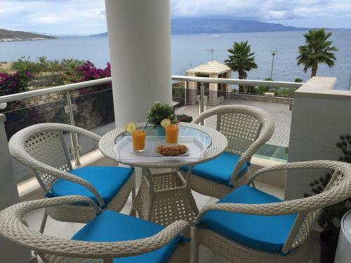 Diamond Sofia Apartment White Residence Luxury