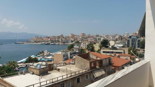 Seaview Apartment Detjoni