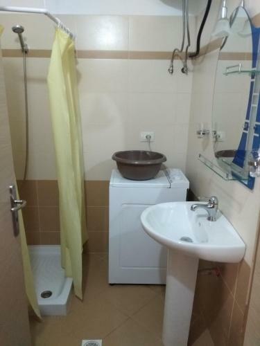 Shena 1 Apartment