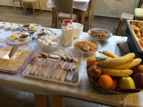 Hostal Olive Tree