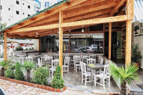 Hostal Olive Tree
