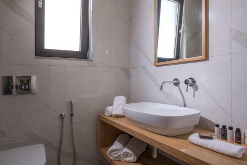 Glow Boutique Hotel & Suites