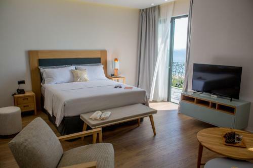 Glow Boutique Hotel & Suites