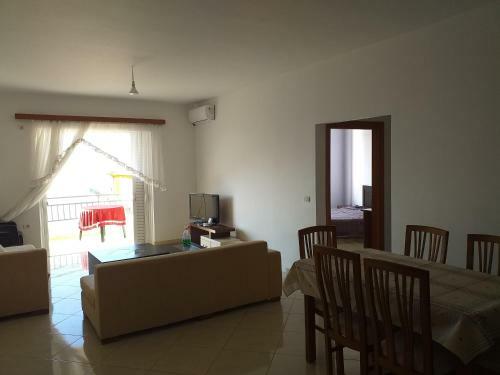 Sunny&seaview Apartment