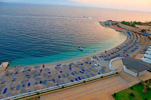 Kodra Apartment
