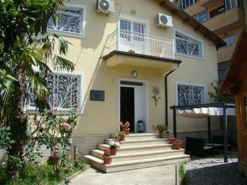 Woman Center B&B