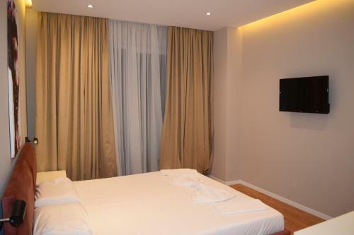 Star Hotel