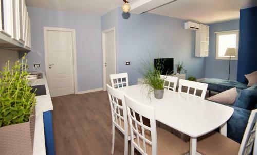 Dion Apartment