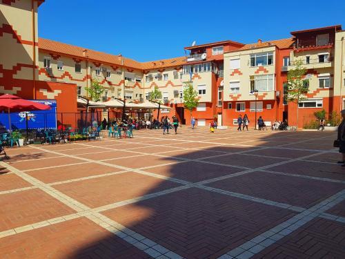 City Center Apartment - 628