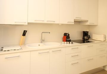 MH Apartments Suites