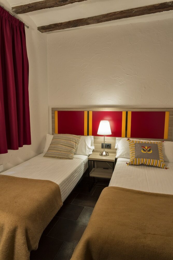 Ciutat Vella Apartments