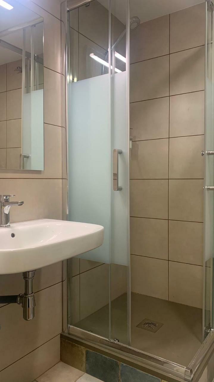 Hostal Somnio Hostels