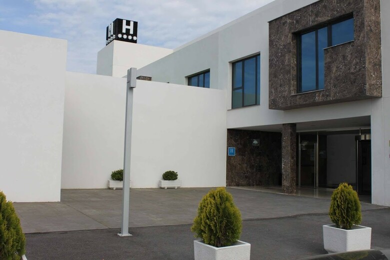 Hospedium Hotel Valles De Gredos Golf