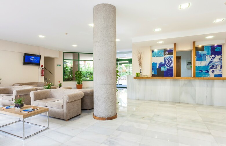 Apartamentos Globales Nova