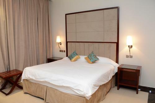 Topaz Furnished Apartments