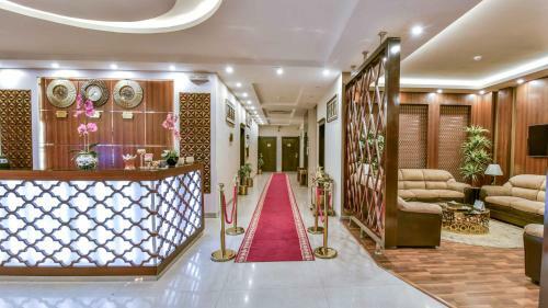 Apartamento Retaz Hotel Suites