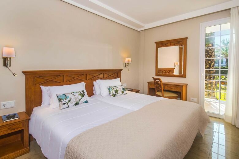 Hotel Inturotel Sa Marina/ Es Sivinar
