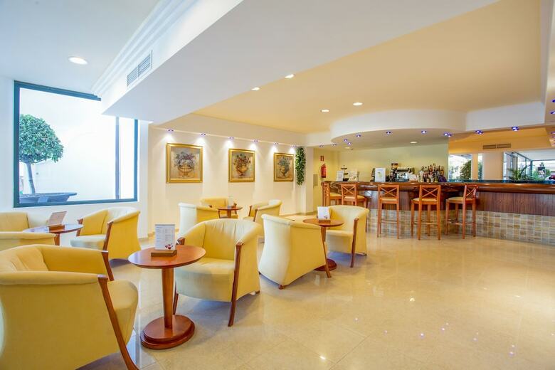Hotel Inturotel Sa Marina/ Es Sivinar