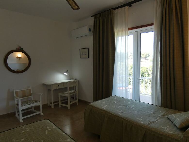 Hostal Port Fornells