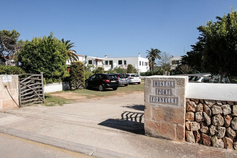 Hostal Port Fornells