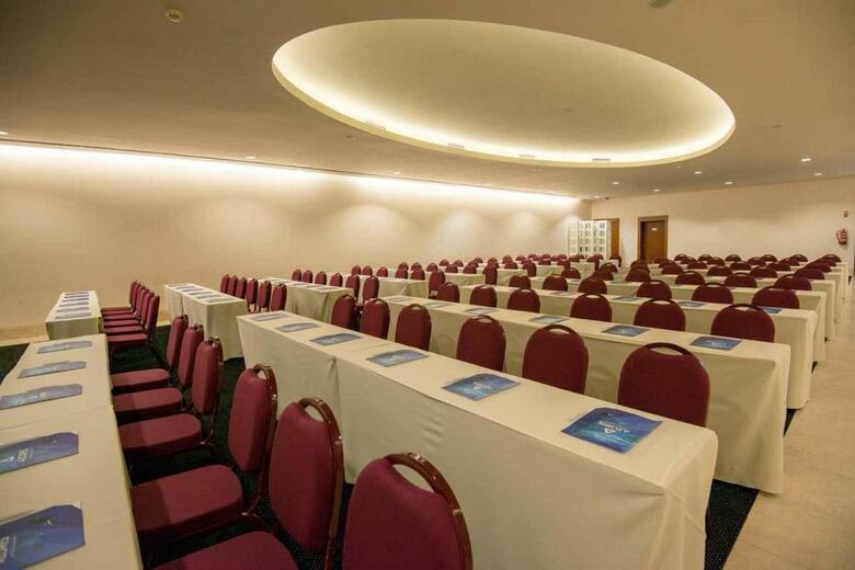 Azoris Royal Garden � Leisure & Conference Hotel