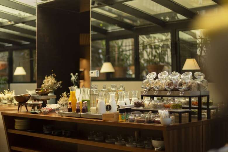Hotel Icon Embassy