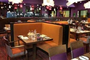 Hotel Ashford International