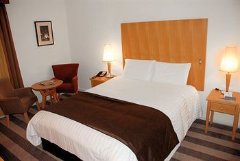 Hotel Park Plaza Belfast International Airport