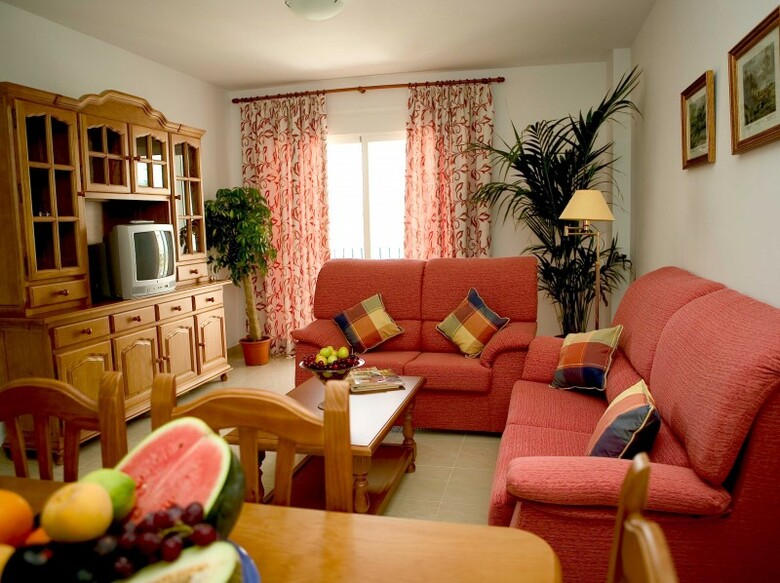 Apartamentos Miguel Angel