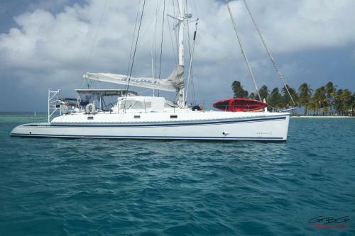 Catamaran Angelique II
