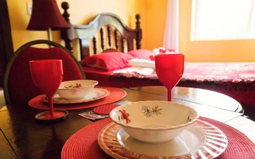 Hostal White Horse Guest House