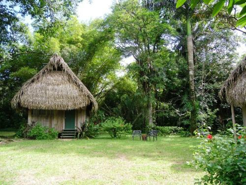 Chaab'il B'e Lodge & Casitas
