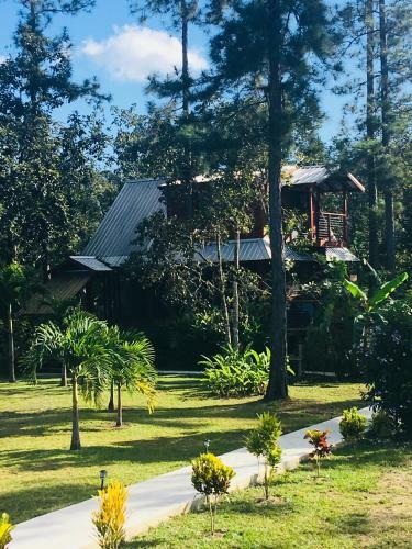 K?ne Villas - Mountain Pine Ridge