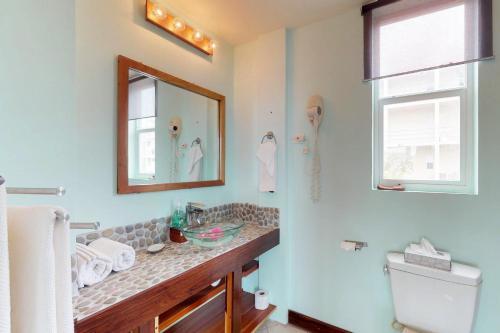 Suite F101 Mara Laguna