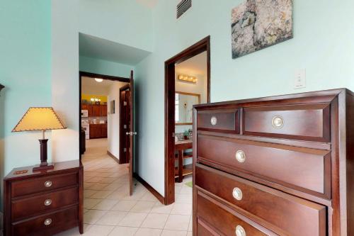 Suite F101 Mara Laguna