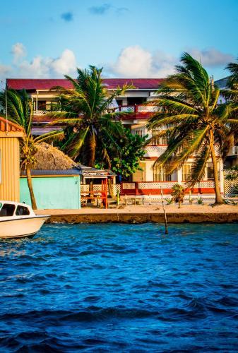Hotel Coastal Bay