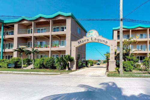 Suite A201 Mara Laguna