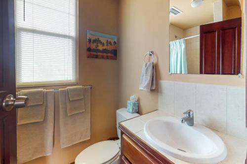 Mara Laguna C Suites