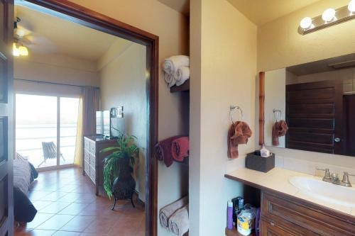 Suite H203 Mara Laguna