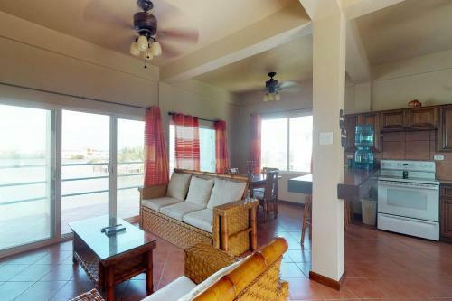 Suite H203 Mara Laguna