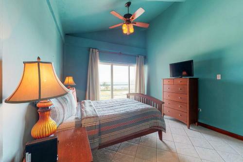 Suite C303 Mara Laguna