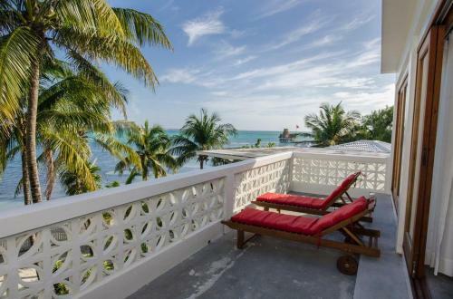 Villa Babylon Beach Resort