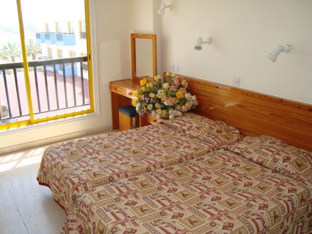 Evalena Beach Hotel Apartments