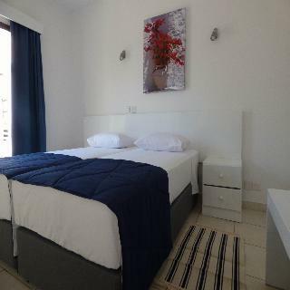 Amore Hotel Apts