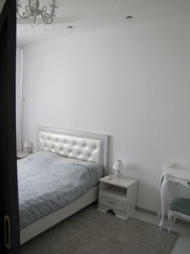Apartment 12 Lenina