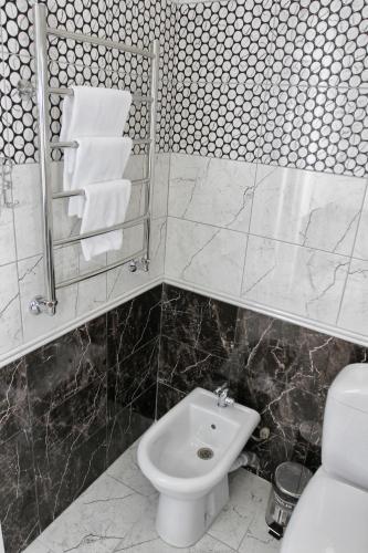 Apartment On Malaya Troitskaya 13